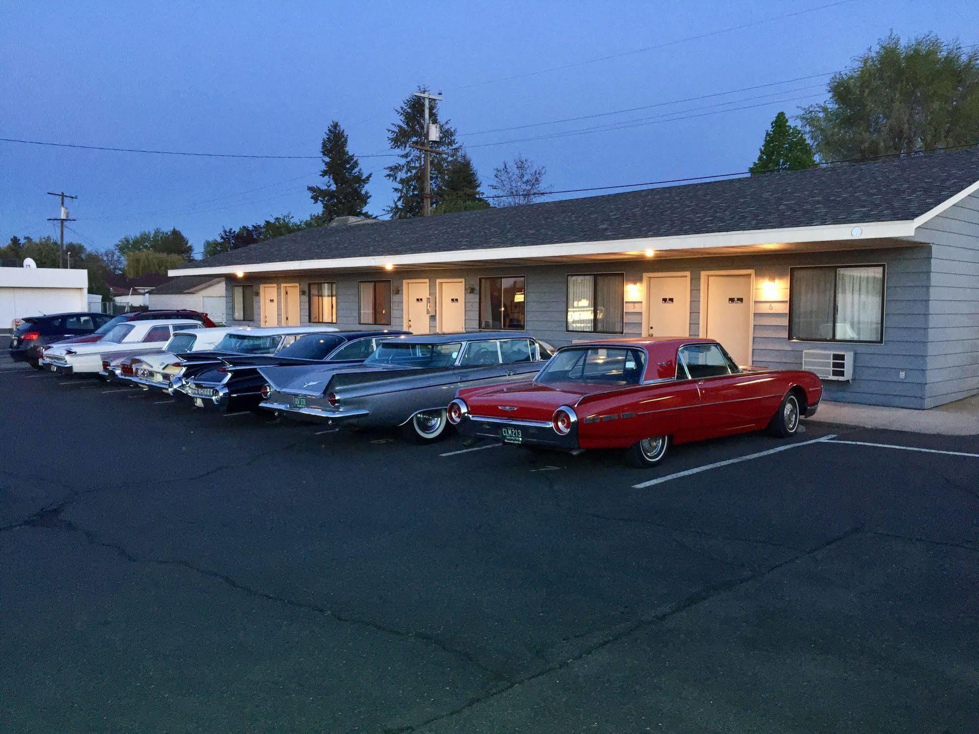 The Davenport Motel Zewnętrze zdjęcie